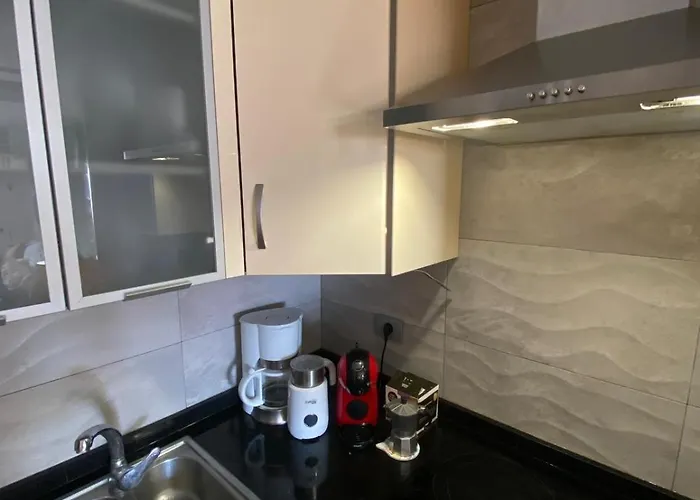 Dream View - 2 Bedroom With Terrace * 阿德耶