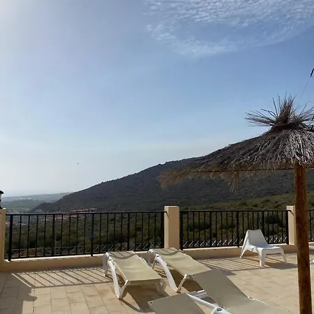 Dream View - 2 Bedroom With Terrace Daire *