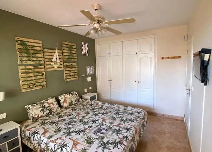 Dream View - 2 Bedroom With Terrace *